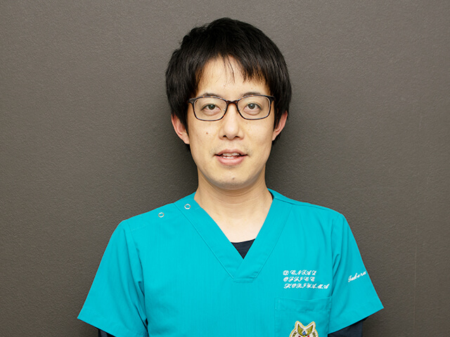 歯科医師　磐田 尊